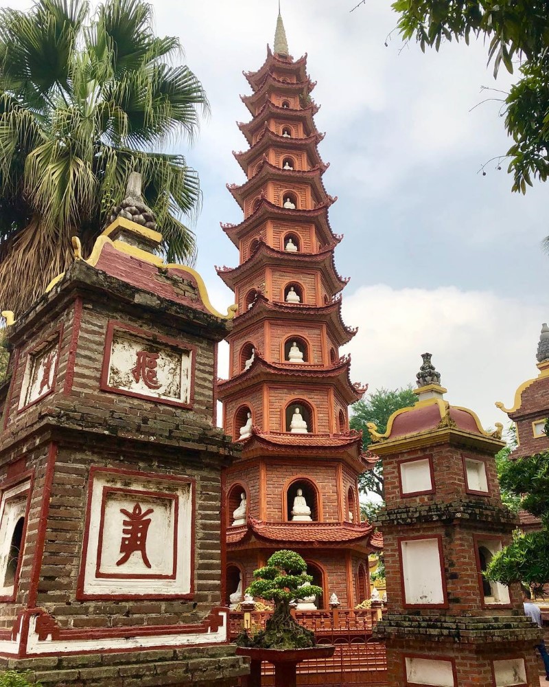tran quoc pagoda